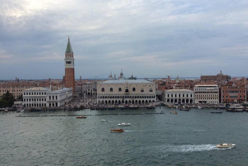 Ca' Venice Canal View Bagian luar foto